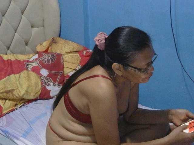 hOtGranny4u