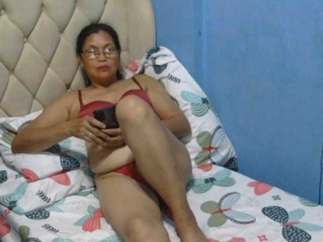 hOtGranny4u