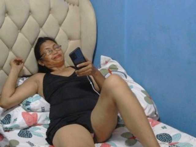 hOtGranny4u