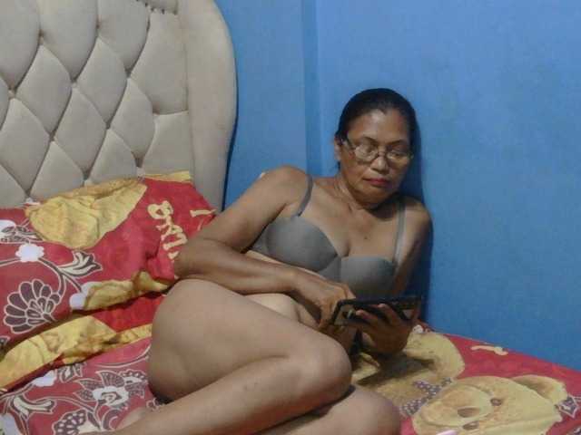 hOtGranny4u