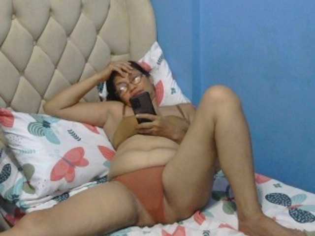 hOtGranny4u
