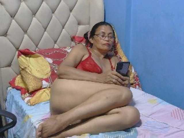 hOtGranny4u