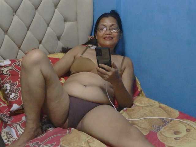 hOtGranny4u