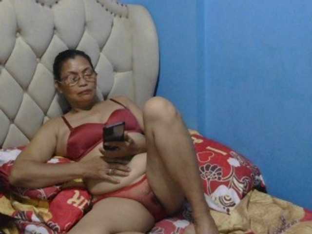 hOtGranny4u