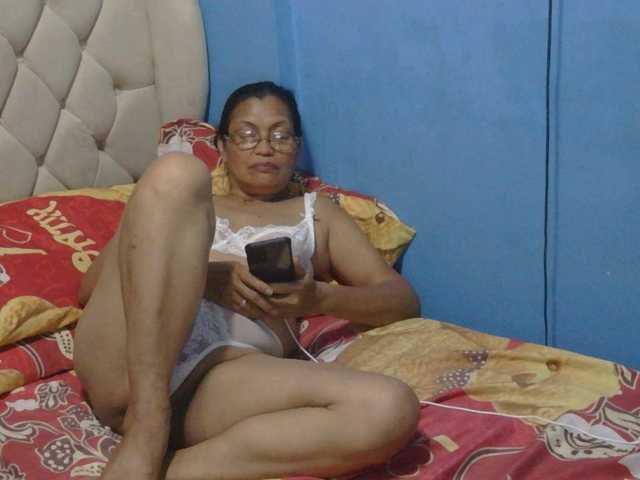 hOtGranny4u