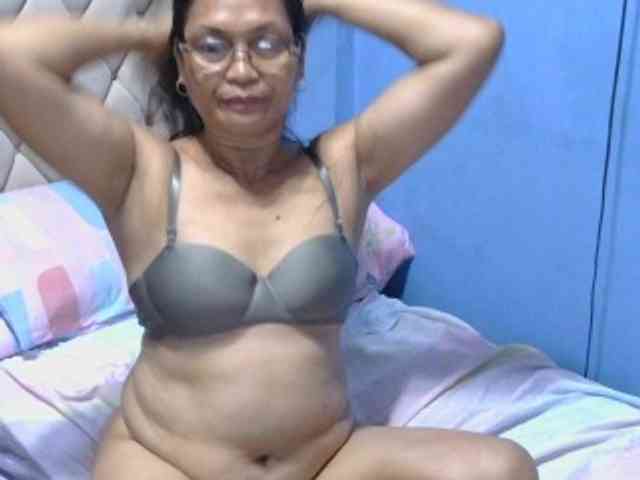 hOtGranny4u webcam