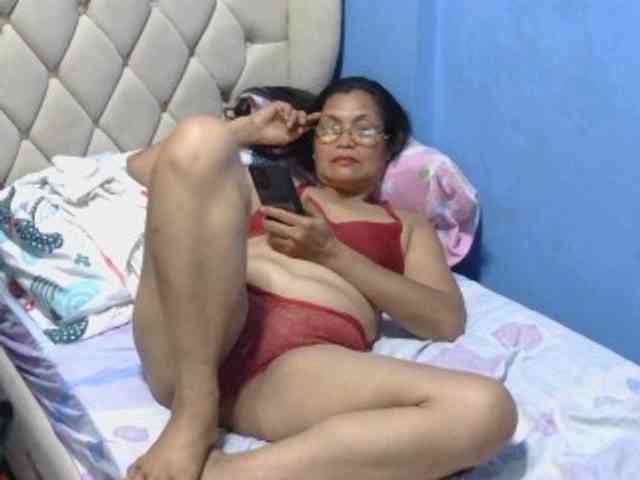 hOtGranny4u hOtGranny4u