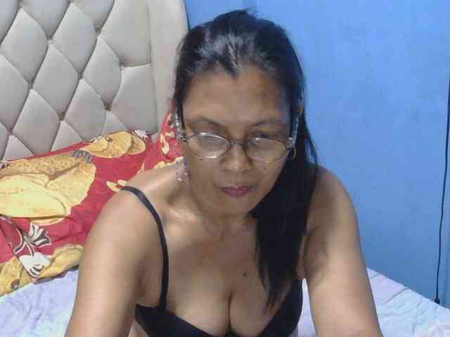 hOtGranny4u webcam