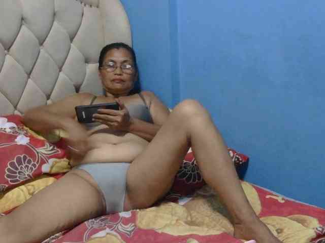 hOtGranny4u