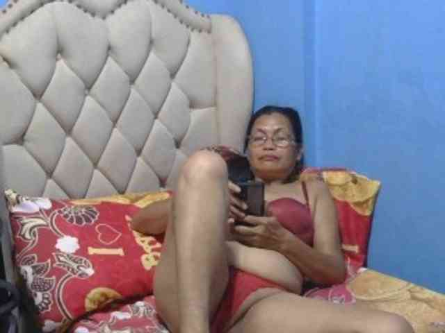 hOtGranny4u webcam