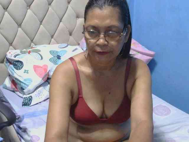 hOtGranny4u webcam