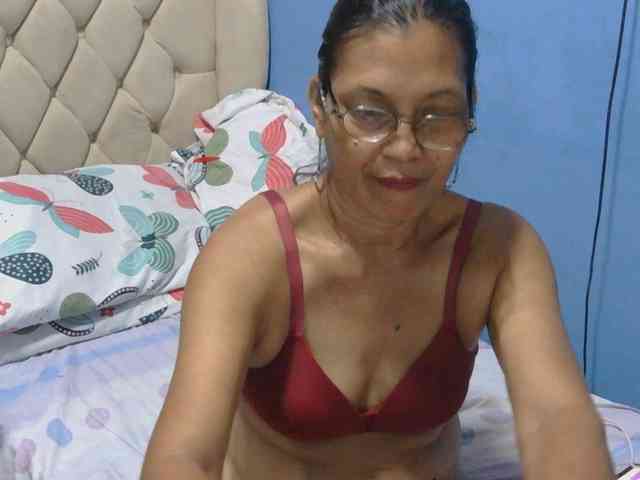 hOtGranny4u webcam
