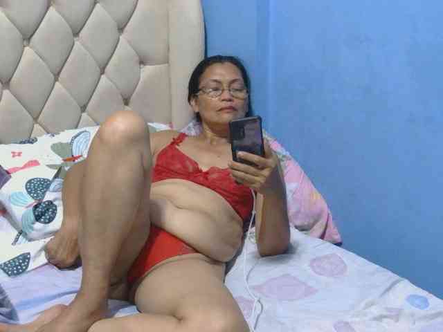 hOtGranny4u webcam