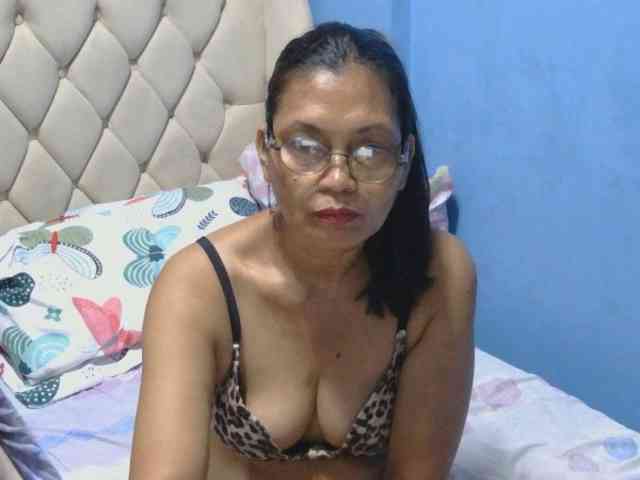 hOtGranny4u webcam