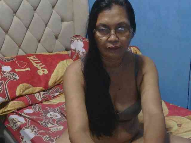 hOtGranny4u webcam