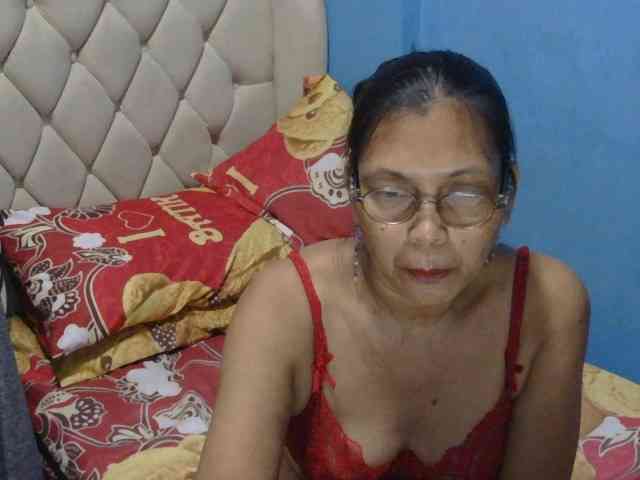 hOtGranny4u webcam