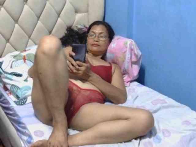 hOtGranny4u webcam