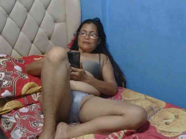 hOtGranny4u webcam