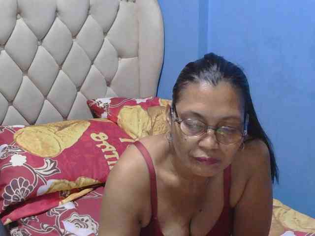hOtGranny4u webcam