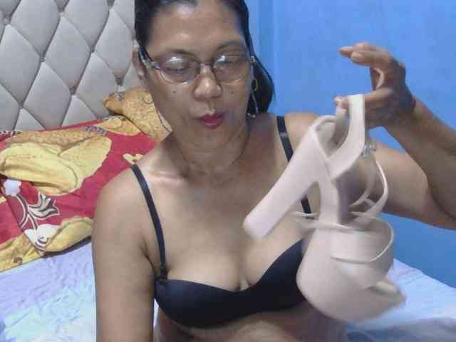 hOtGranny4u webcam