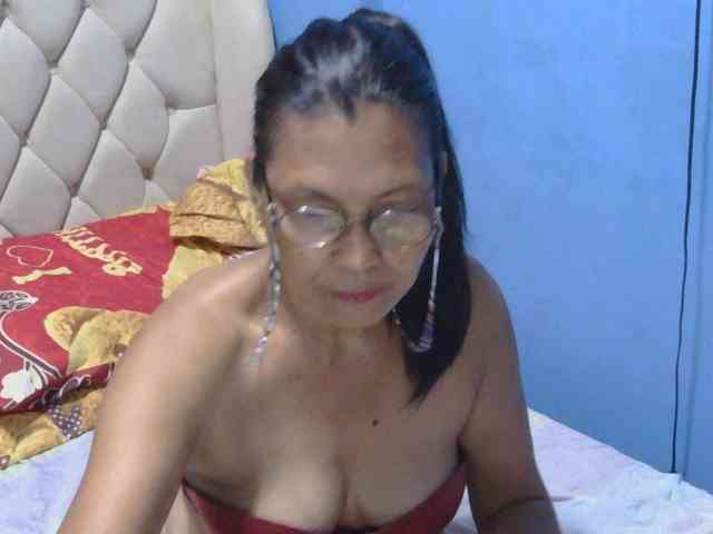 hOtGranny4u webcam