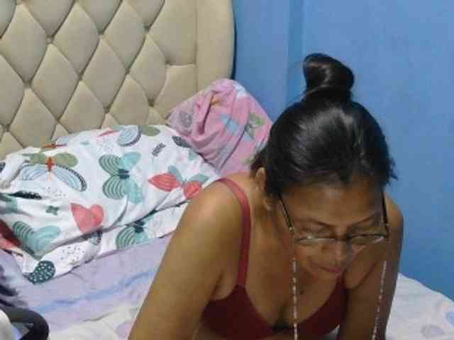 hOtGranny4u webcam