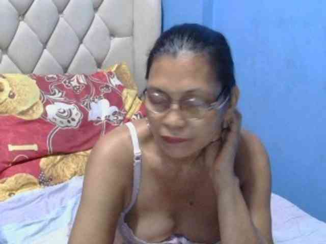 hOtGranny4u webcam