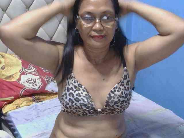 hOtGranny4u