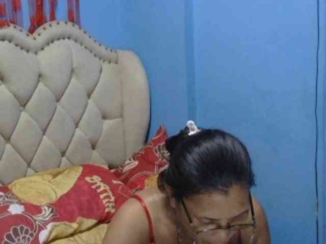 hOtGranny4u webcam