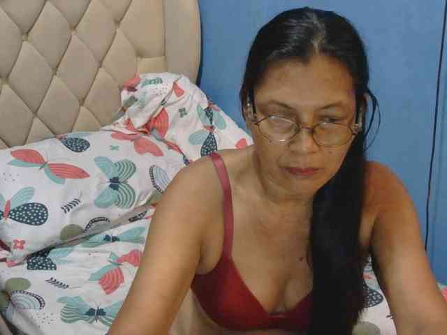 hOtGranny4u webcam
