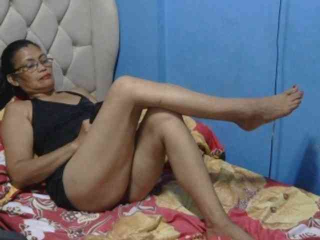 hOtGranny4u webcam