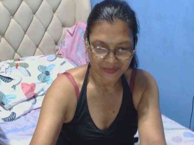 hOtGranny4u webcam