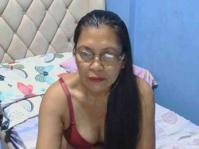 hOtGranny4u webcam