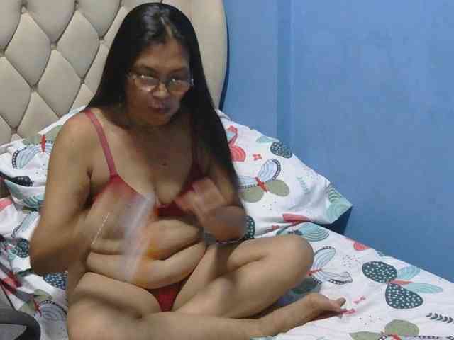 hOtGranny4u webcam
