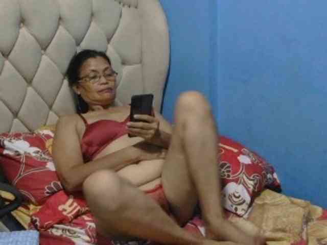 hOtGranny4u