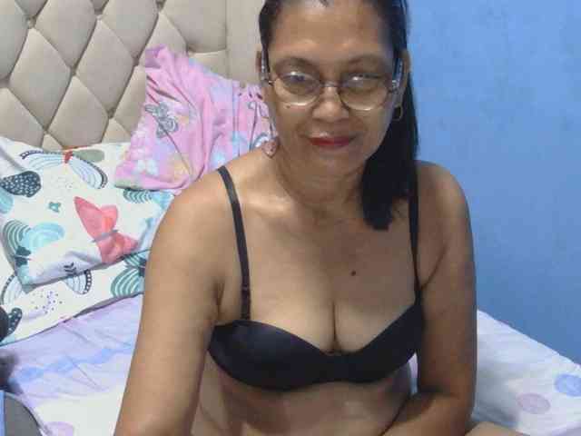 hOtGranny4u webcam