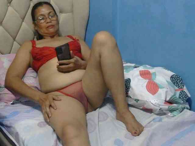 hOtGranny4u webcam