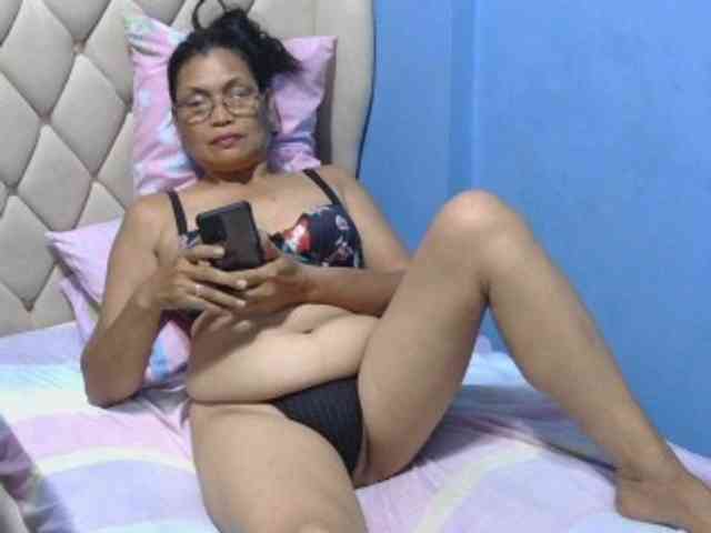 live nude chatroom HOtGranny4u