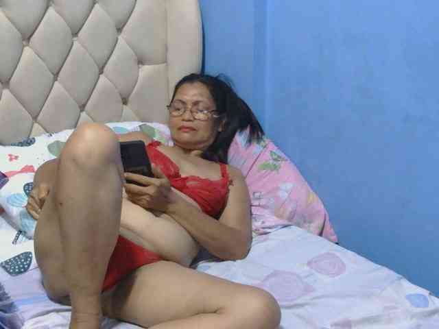 hOtGranny4u
