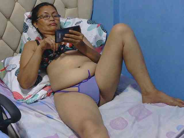 hOtGranny4u