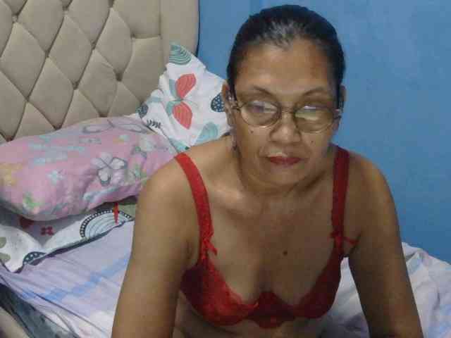 hOtGranny4u webcam