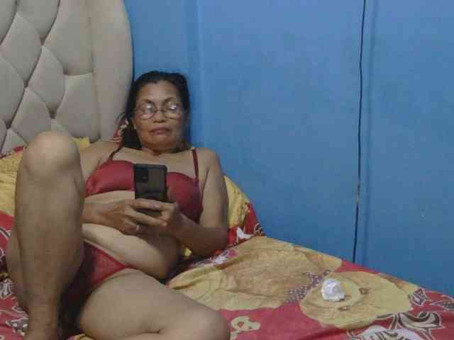 hOtGranny4u