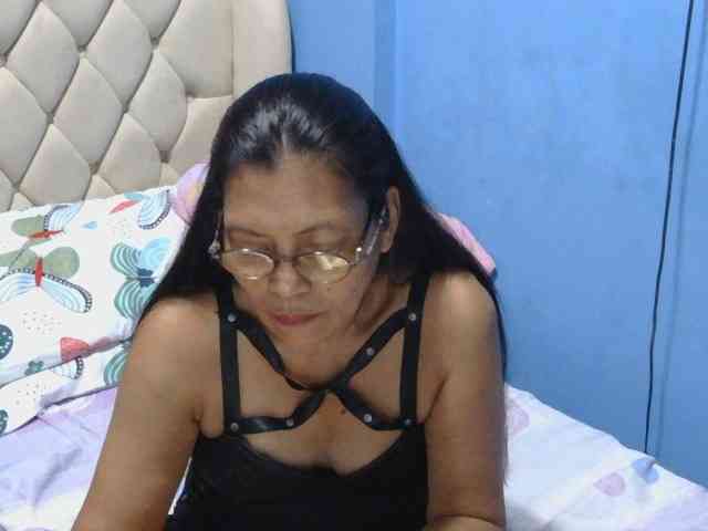 hOtGranny4u webcam