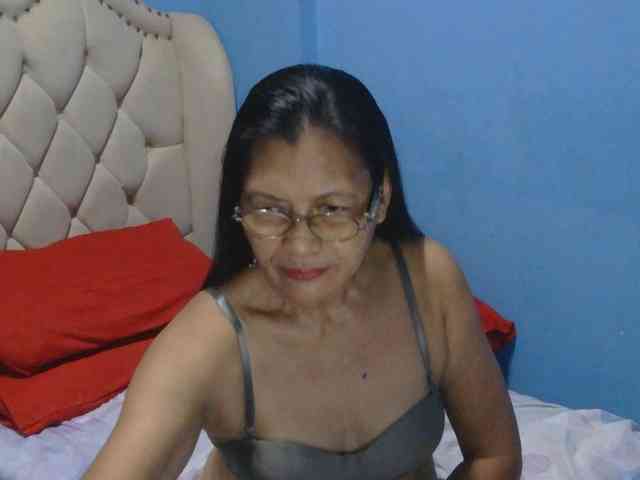 hOtGranny4u webcam