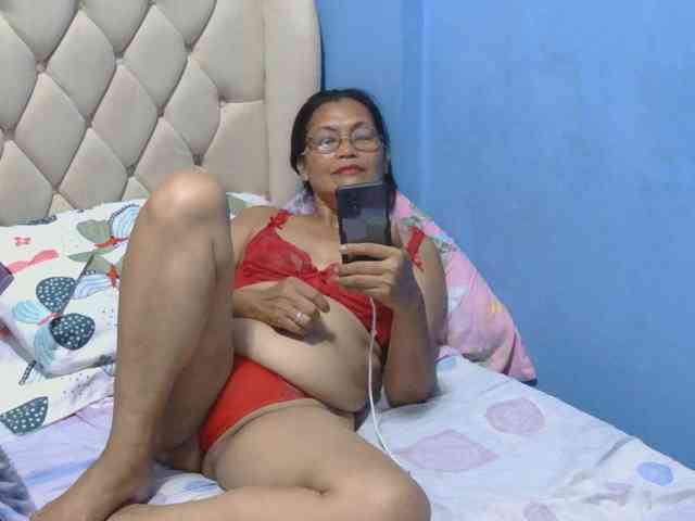 hOtGranny4u webcam