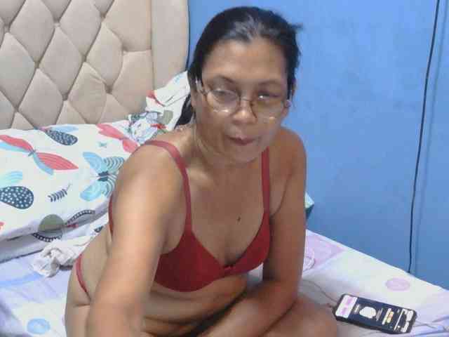 hOtGranny4u webcam