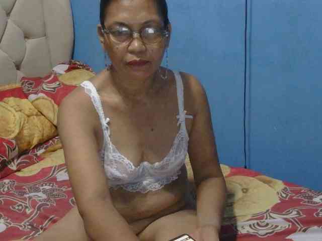 hOtGranny4u hOtGranny4u