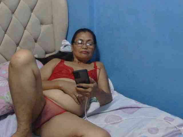hOtGranny4u webcam