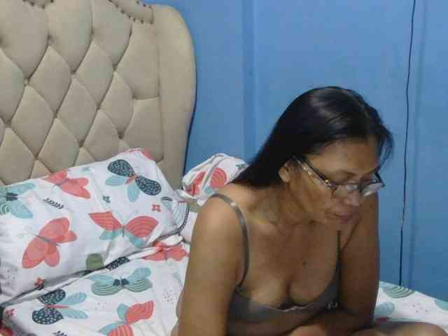 hOtGranny4u