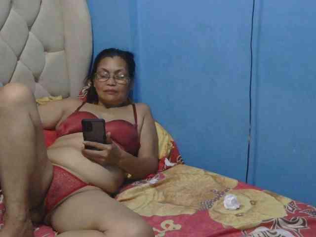 hOtGranny4u
